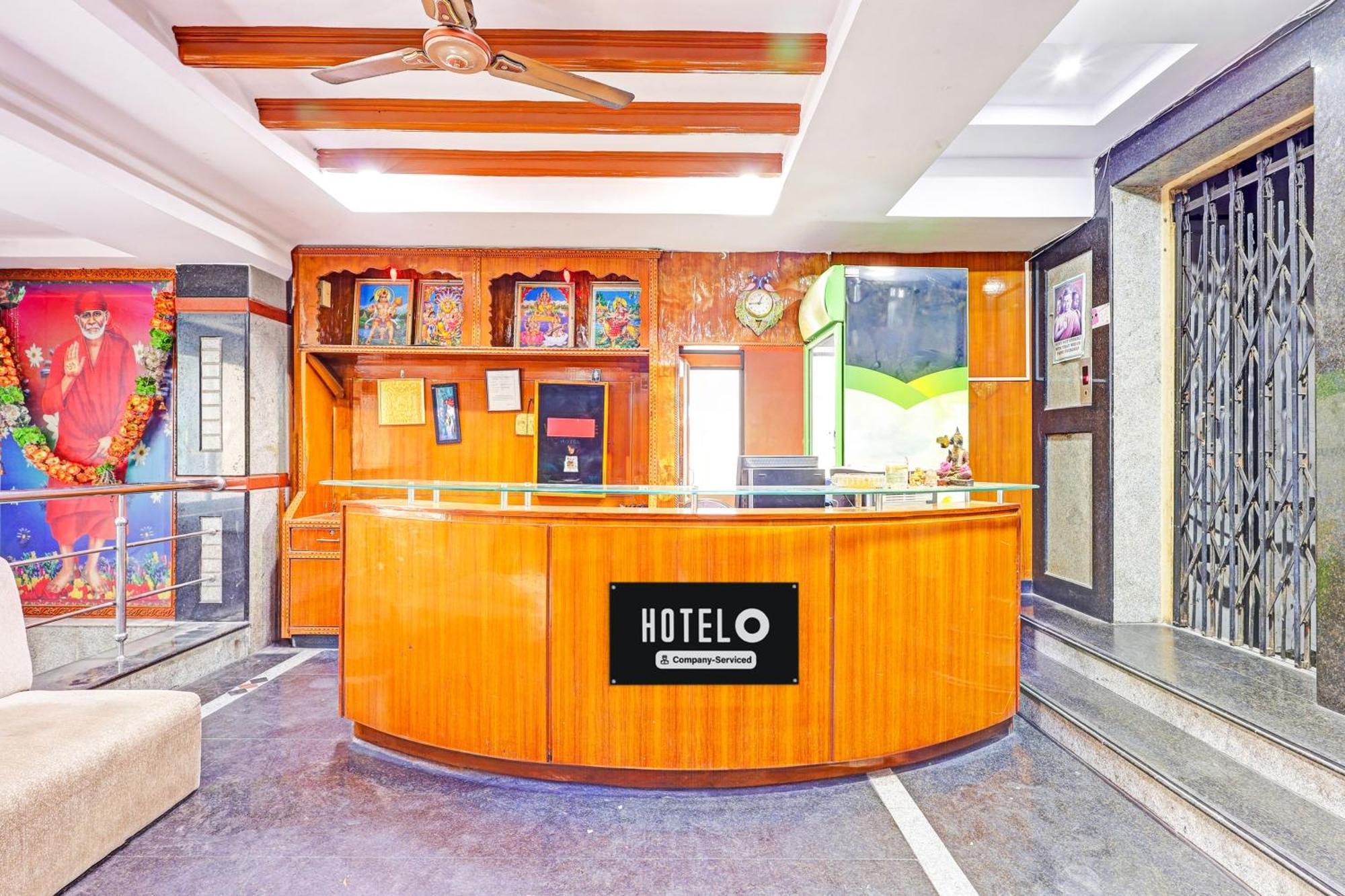 Super Hotel O Besant Road Виджаявада Экстерьер фото